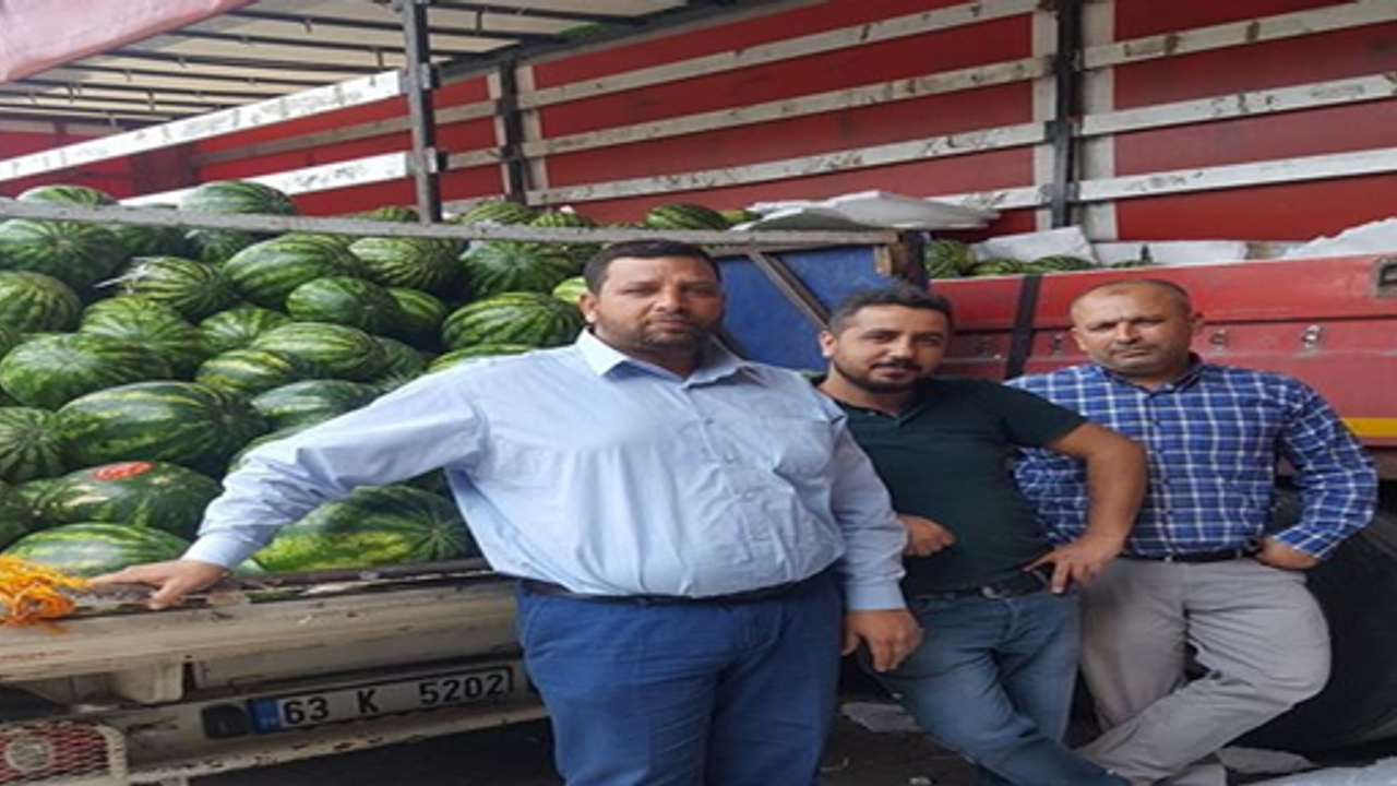 İran karpuzu Şanlıurfa'da Tezgaha İndi