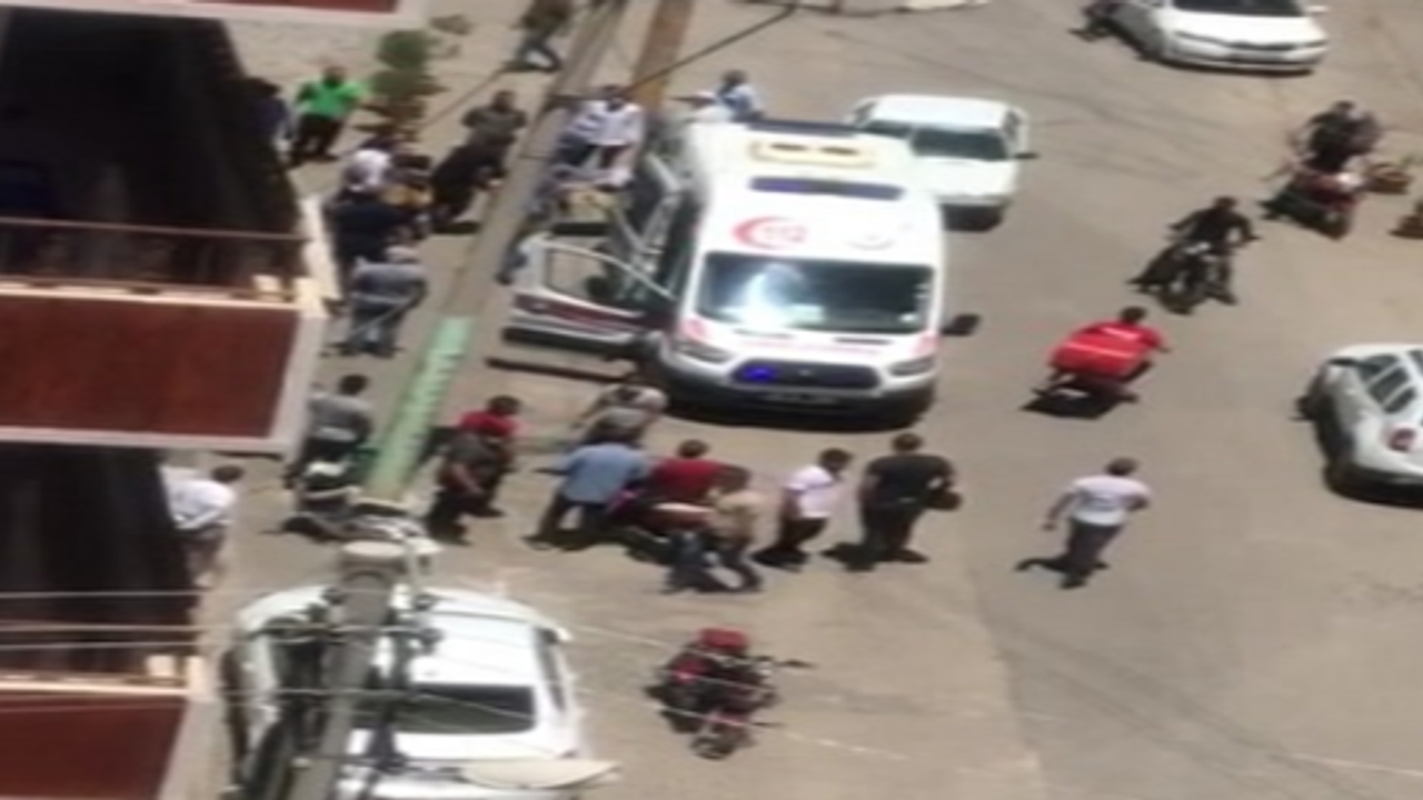 Viranşehir'de Silahlı Kavga, 1 Yaralı