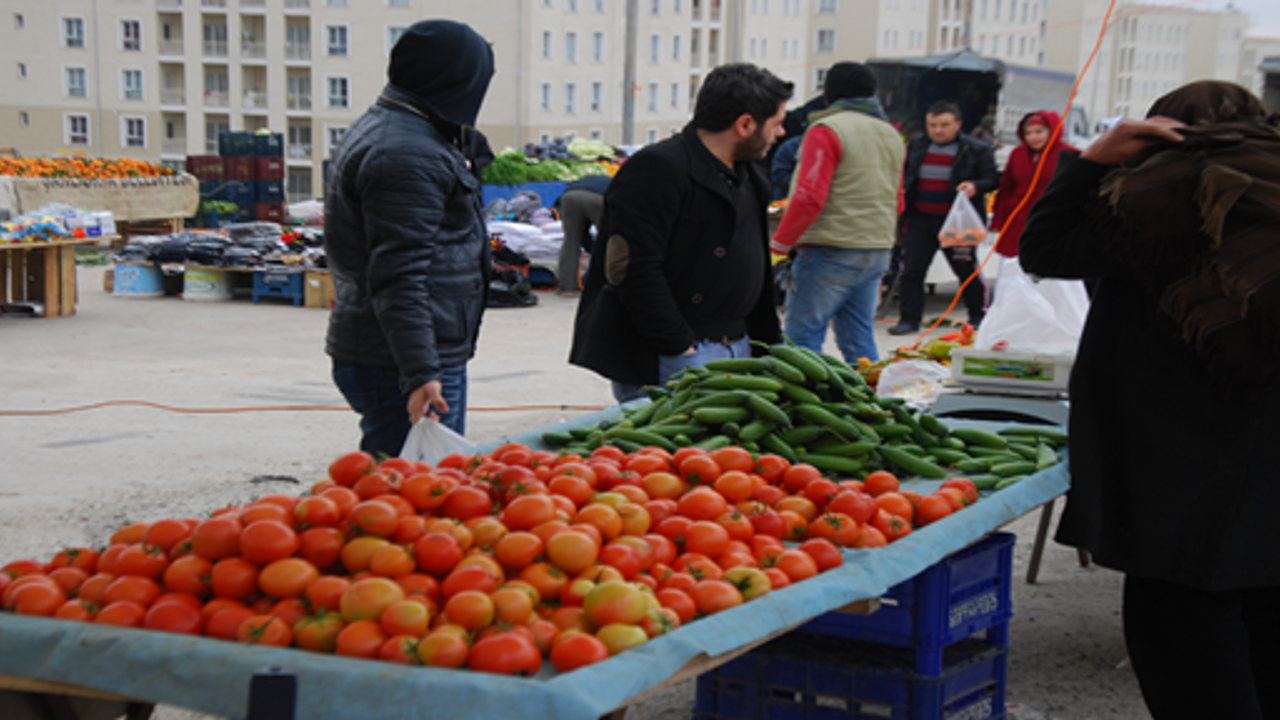 Soğuk Hava, Meyve Sebze Fiyatlarını Artırdı