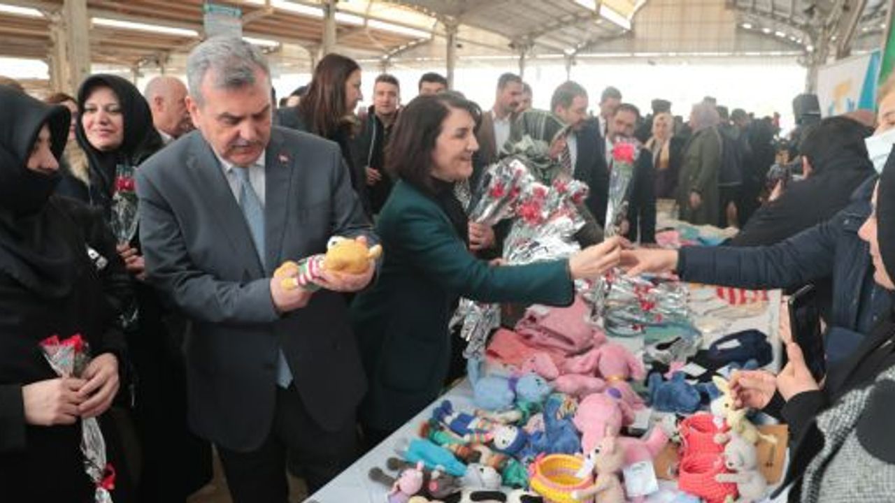 ŞANLIURFALI HAMARAT KADINLAR KOOPERATİF ÇATISI ALTINDA BULUŞTU