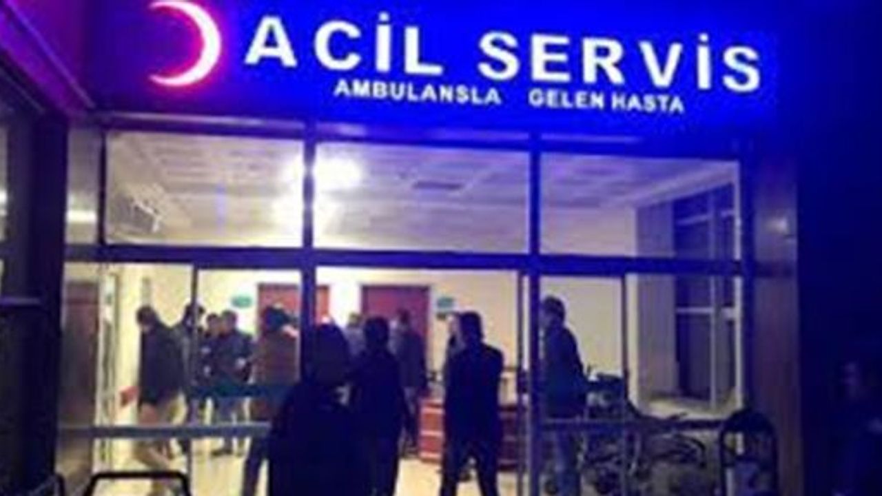 Viranşehir'de trafik kazası, 1 ölü,2 yaralı