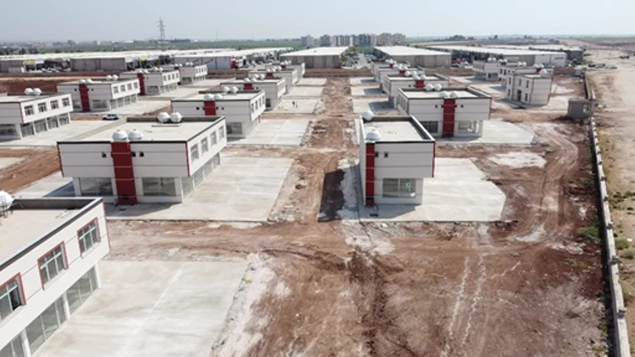 Viranşehir Belediyesi, Oto Galericiler Sitesi’nde Çalışma Başlattı
