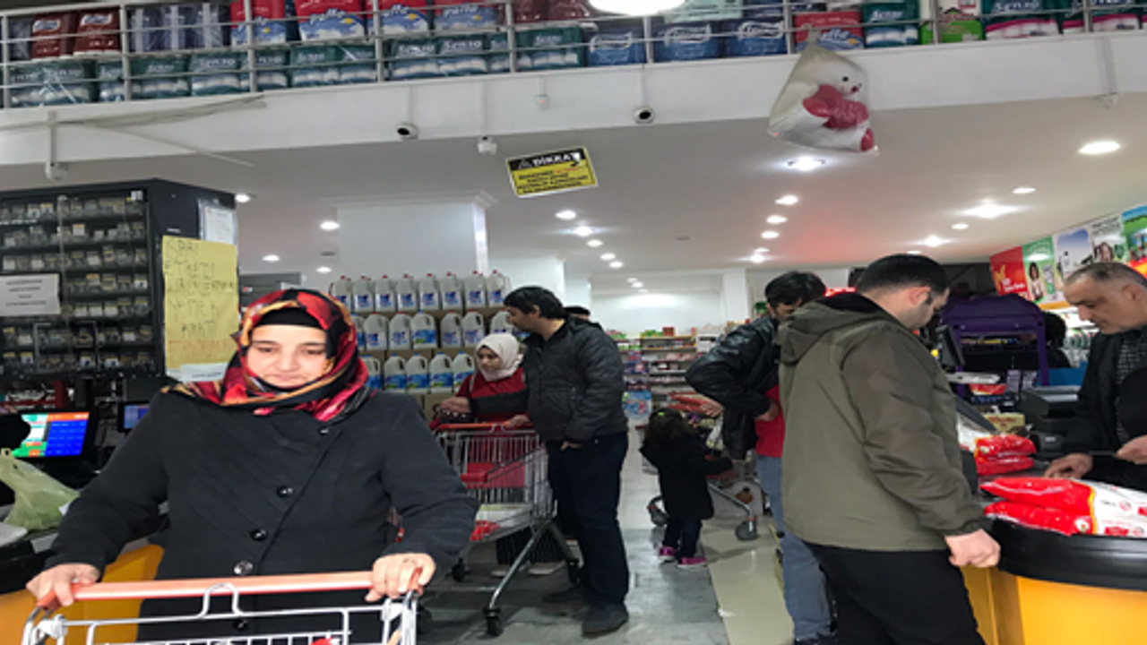M1001 Toptan gross’a giden yaşadı:  Büyük indirim yaptı!