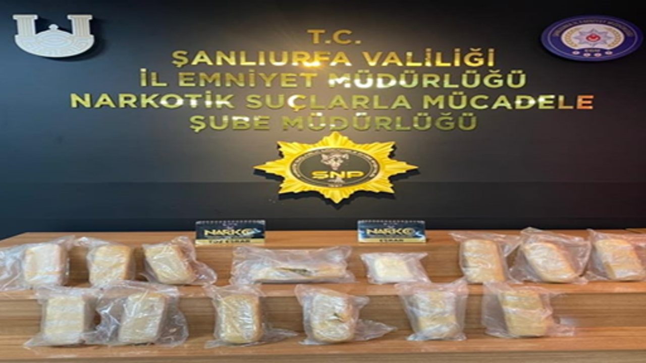 Şanlıurfa'da aracın yakıt deposunda yakalandı