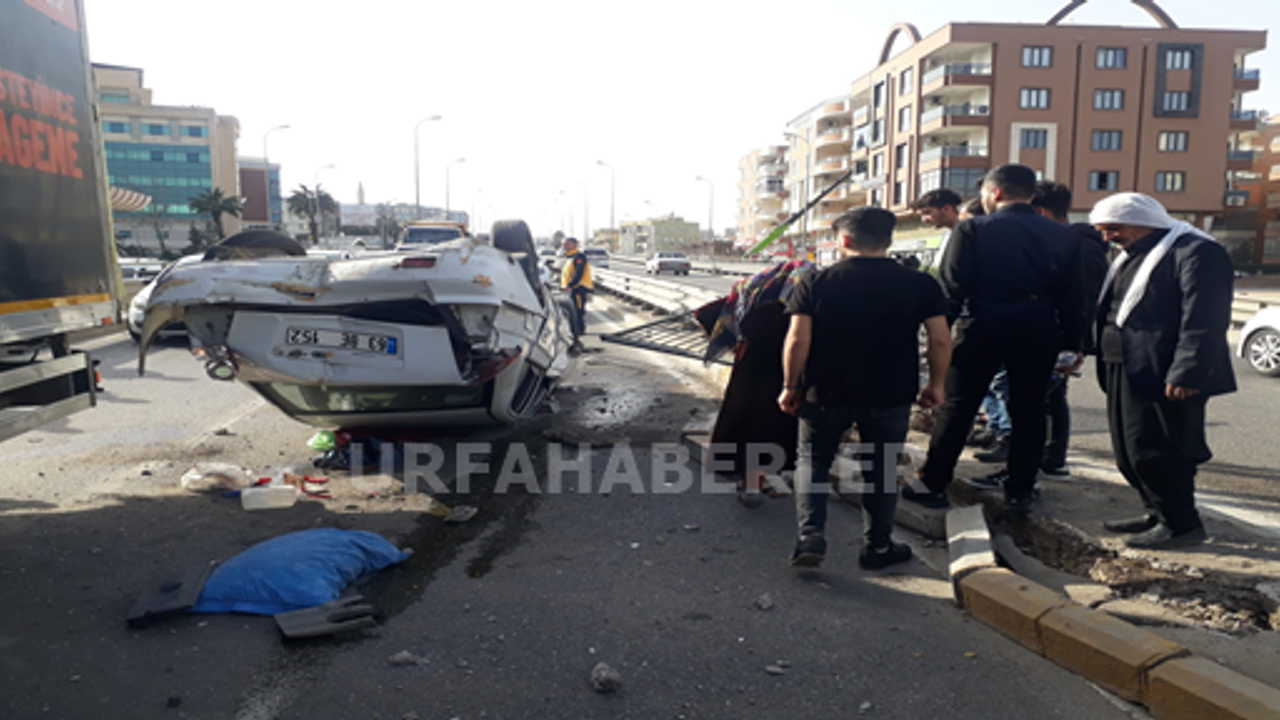 Şanlıurfa’da beton mikseri otomobil ile çarpıştı