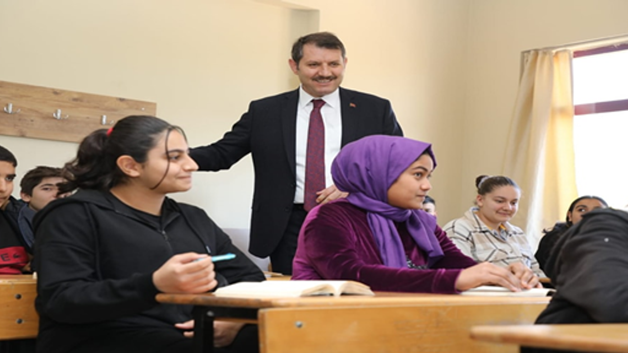 Selin vurduğu Şanlıurfa'da okullar açıldı