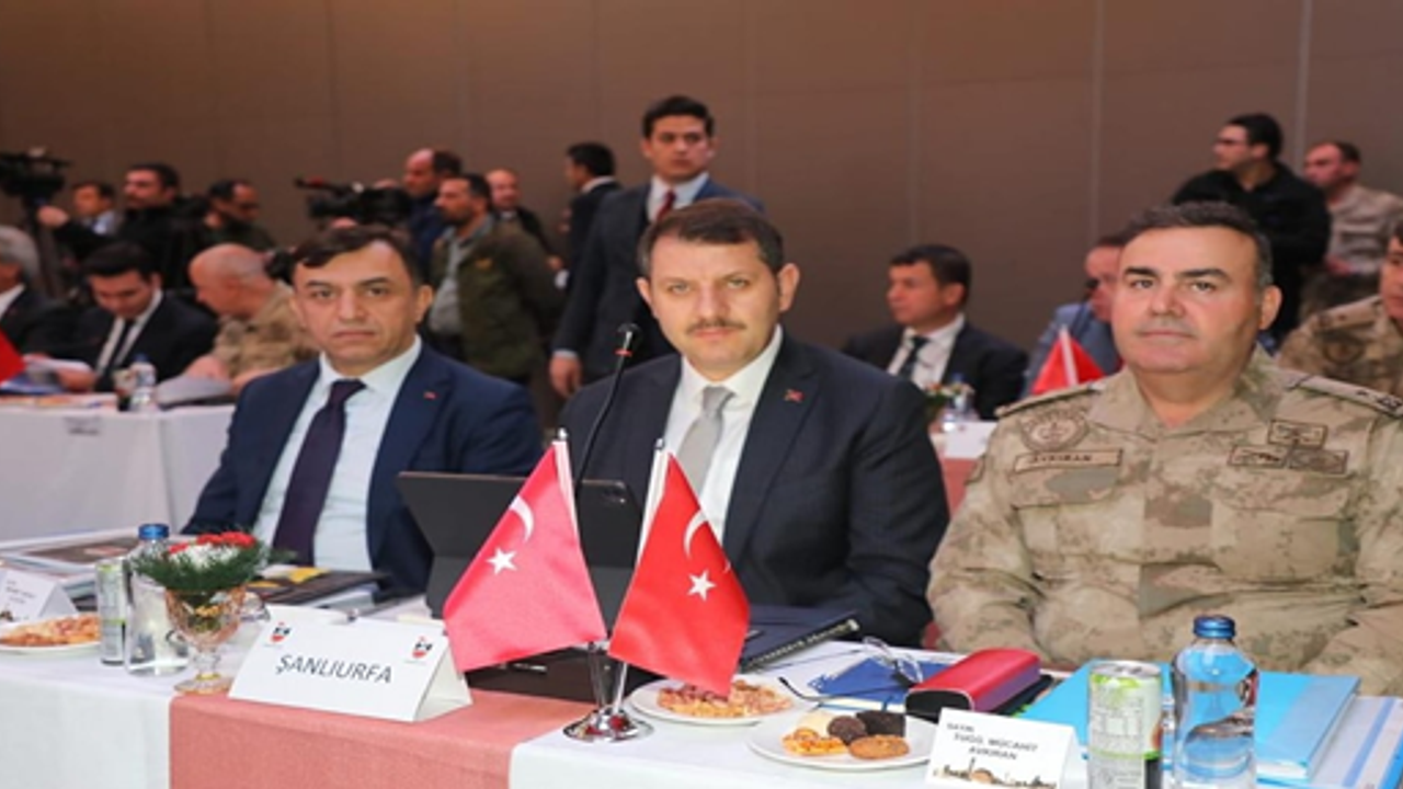 Vali Ayhan, Seçim güvenliği bölge toplantısına katıldı