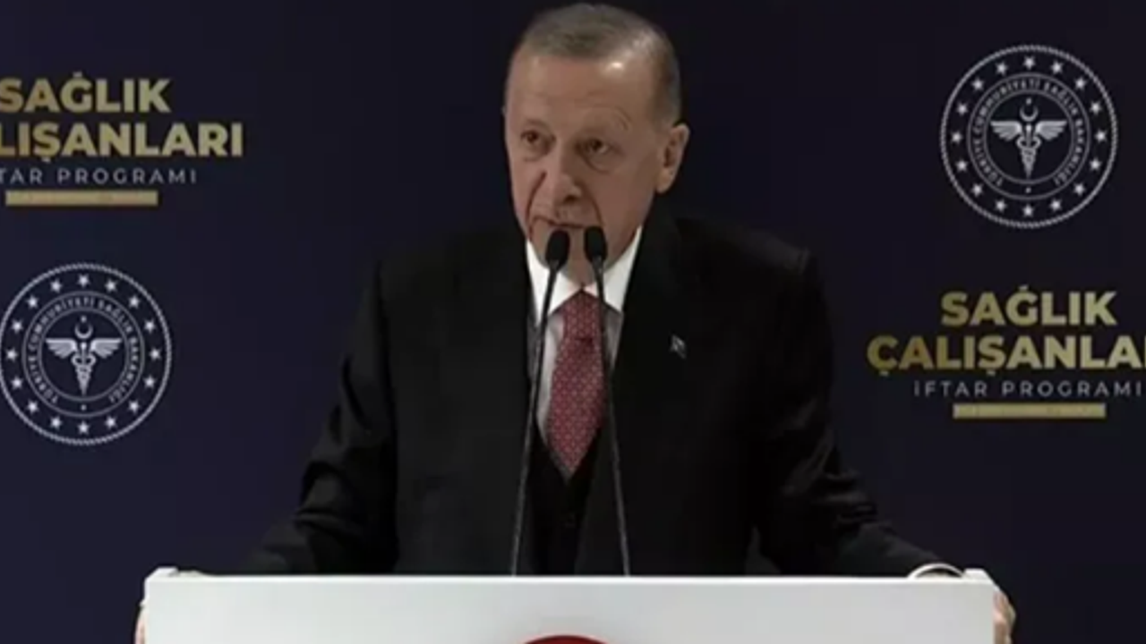 Cumhurbaşkanı Erdoğan: 42 bin 500 sağlık personeli alıyoruz