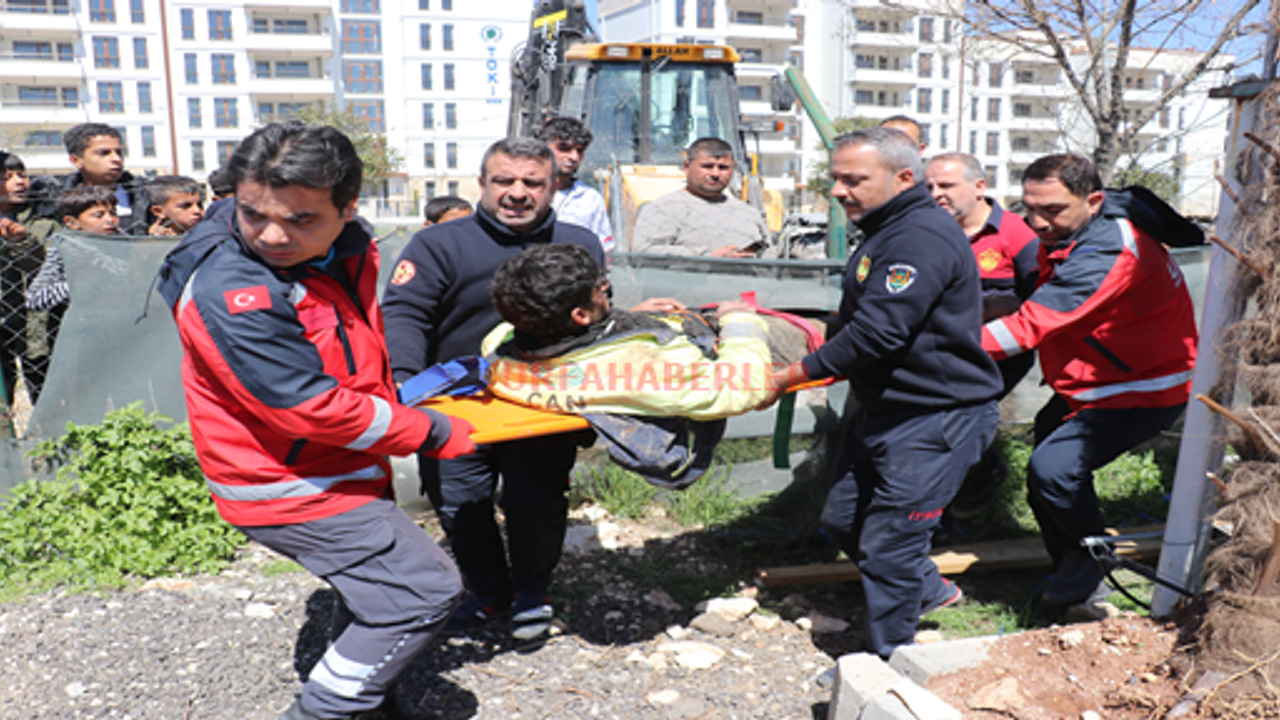 Eyyübiye'de göçük altında kalan 4 işçi kurtarıldı