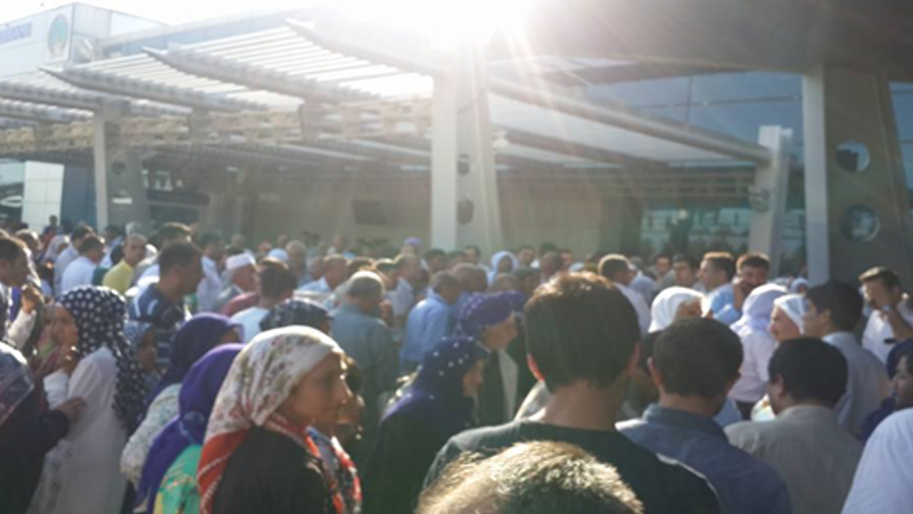 Şanlıurfa'da ilk hac kafilesi yola çıktı