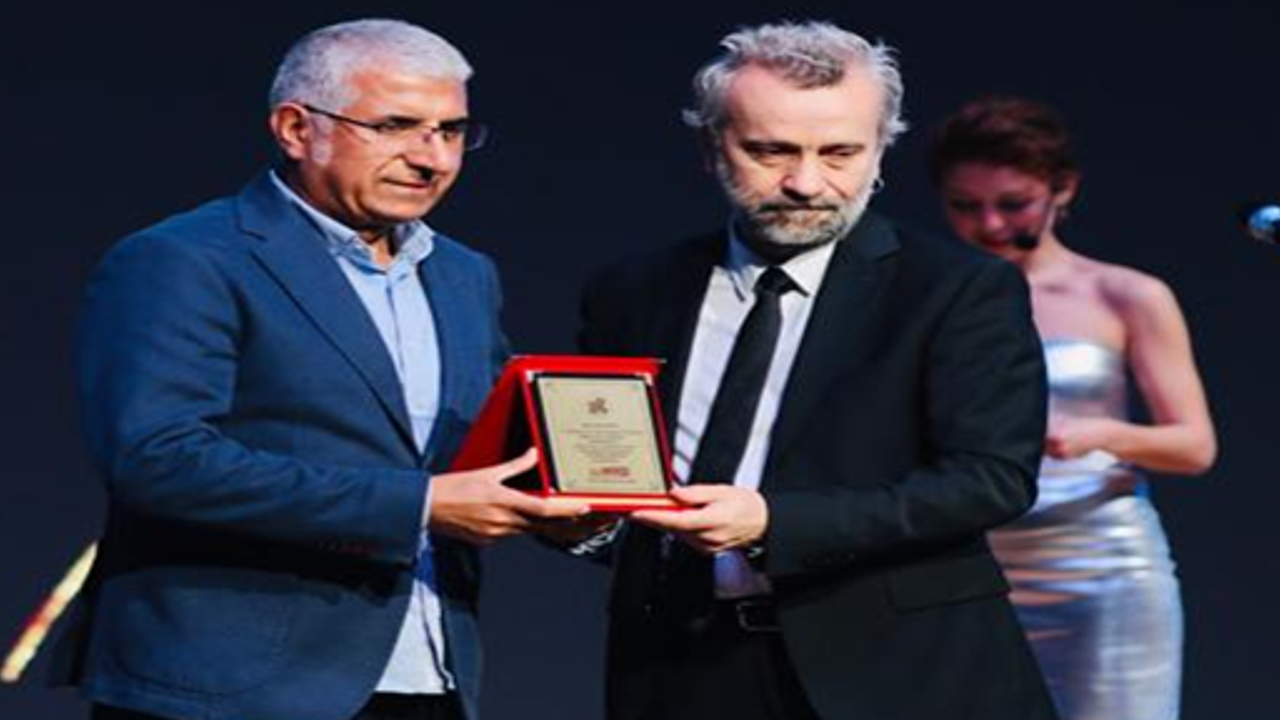 Prof. Dr. Sedat Benek’e bir ödül daha