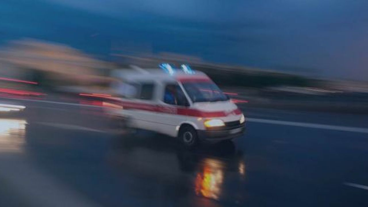 Yolcu otobüsü şarampole düştü, 12 ölü, 19 yaralı