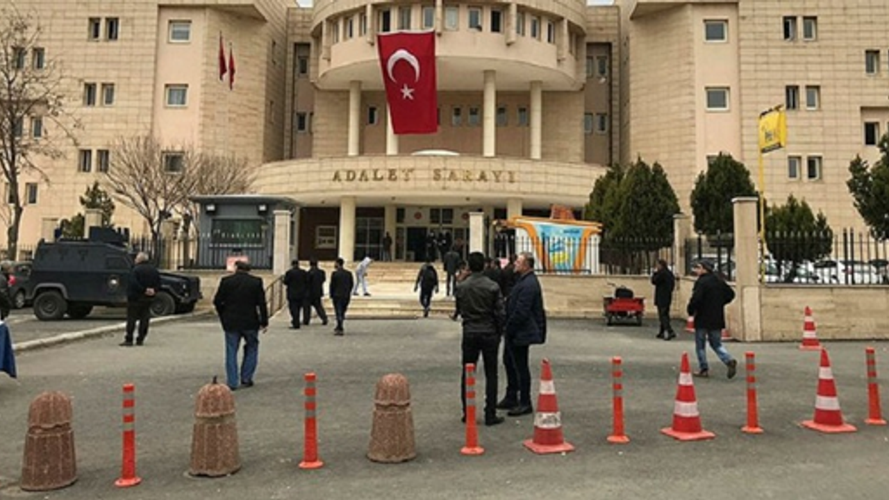 Hakkında 8 yıl 4 ay kesinleşmiş hapis cezası bulunan zanlı yakalandı