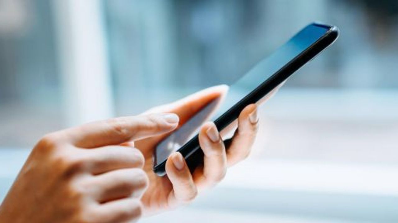 Öğrencilere Cep Telefonu ve İnternet Desteği Resmi Gazete'de