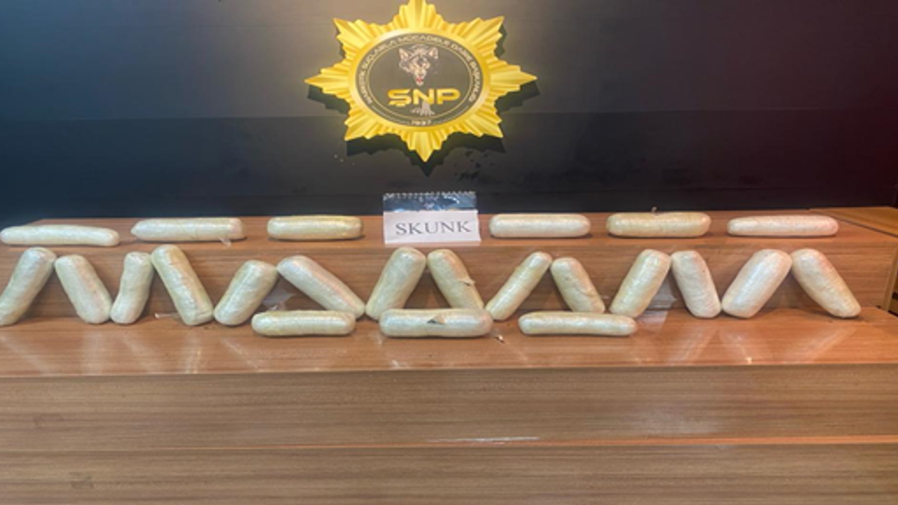 Şanlıurfa’da 10 kilo skunk ele geçirildi,  1 gözaltı
