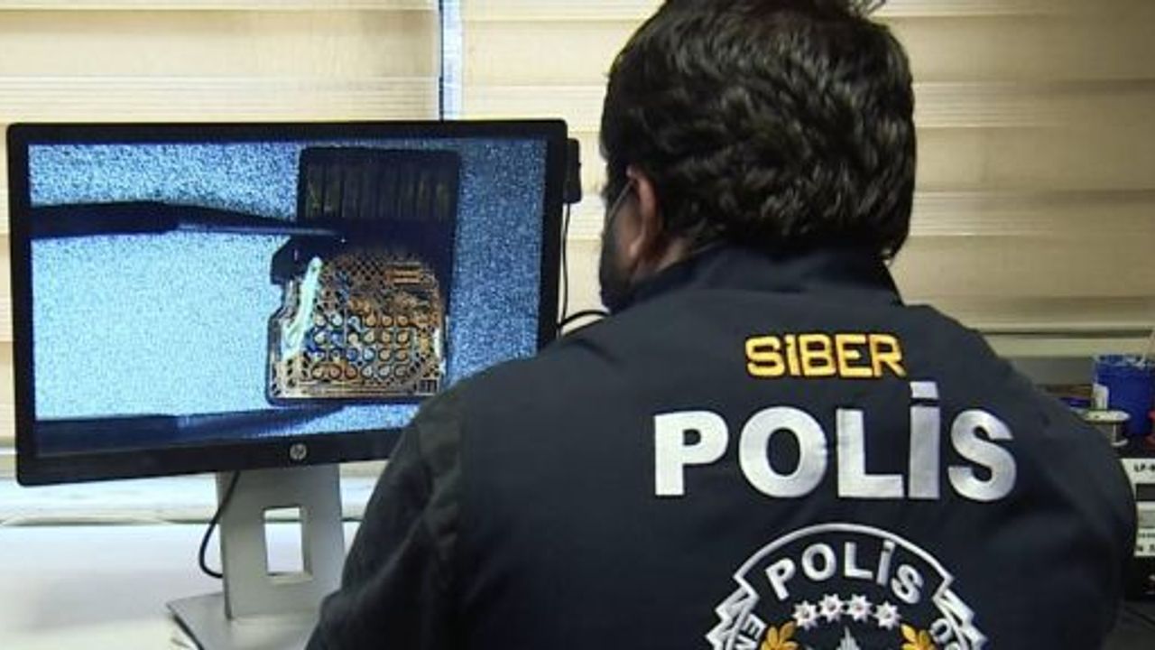 Şanlıurfa’da 'Siber Polis' göz açtırmıyor: 4 milyon TL maddi kaybı...
