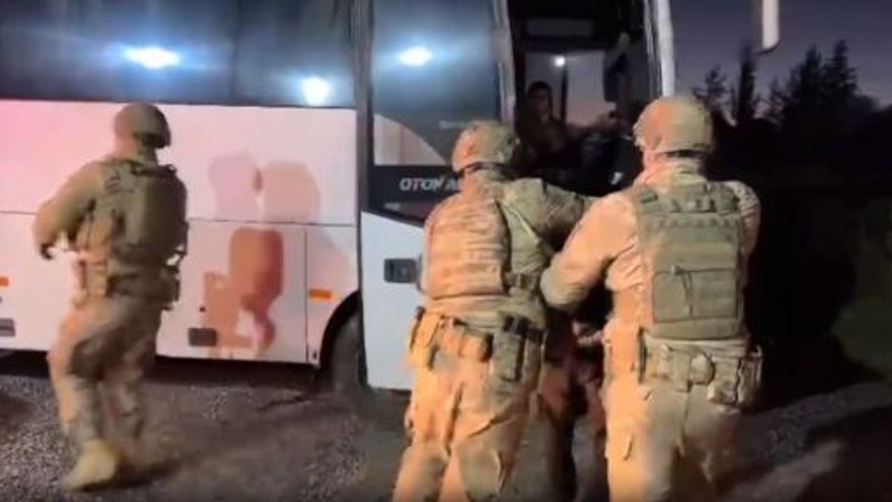 Şanlıurfa’da 63 adrese operasyon, 9 tutuklama