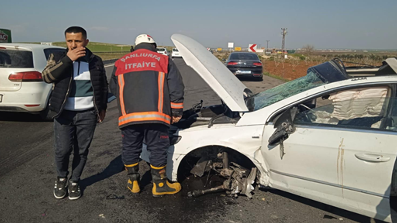 Hilvan'da trafik kazası, 2 yaralı