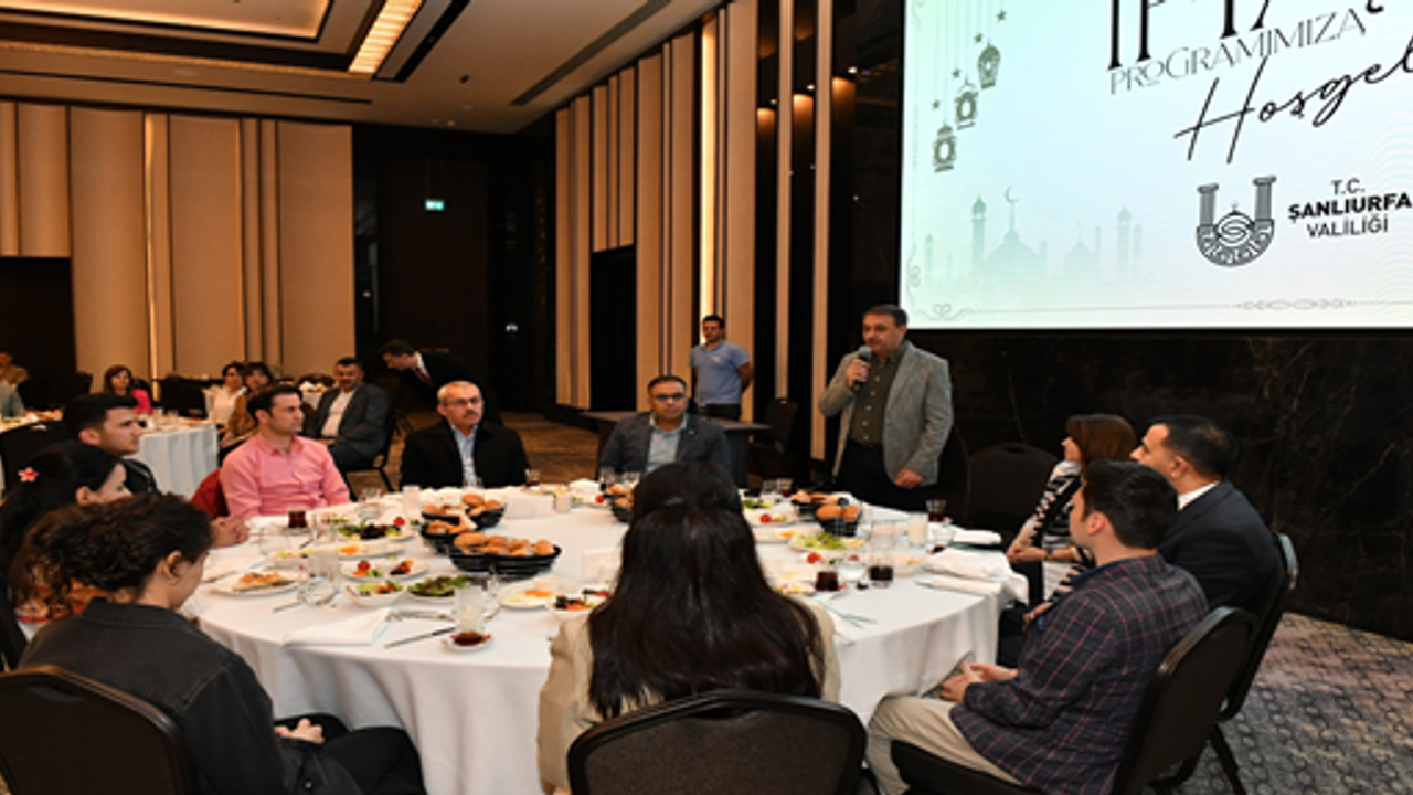Vali Şıldak, Valilik çalışanları ile iftarda bir araya geldi