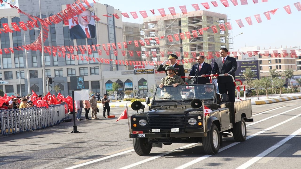 29 Ekim Cumhuriyet Bayramı Şanlıurfa’da Coşkuyla Kutlandı