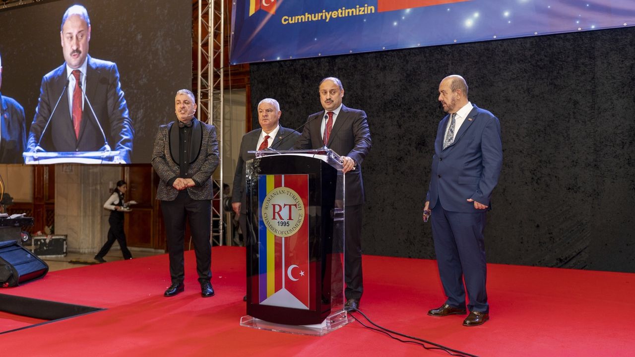 Başkan Gülpınar’a  “Yılın En Başarılı Belediye Başkanı” Ödülü