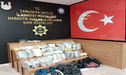 Şanlıurfa’da durdurulan iki araçta çok sayıda uyuşturucu madde ele geçirildi