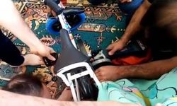 Şanlıurfa’da eli bisiklet zincirine sıkışan çocuğu, itfaiye kurtardı