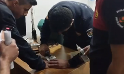 Parmağına yüzük sıkıştı, itfaiye ekipleri kurtardı