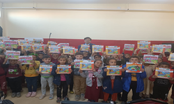 Öğrencilere bağımlılıkla mücadele semineri ve kitap şöleni düzenlendi