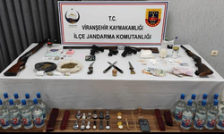 Viranşehir’de eğlence mekanına operasyon, 8 gözaltı
