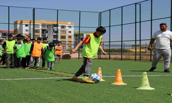 Karaköprü’de Çocuklar zamanını spor kurslarında değerlendiriyor