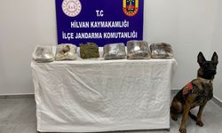 Hilvan’da 4 kilo 800 gram kubar esrar ele geçirdi