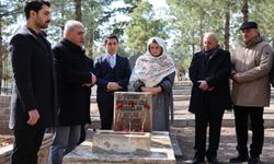 Türkülerin babası Abdullah Balak kabri başında dualarla anıldı