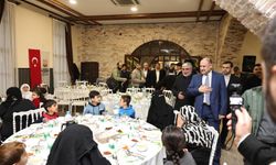 Başkan Gülpınar, yetimlerle iftar açtı