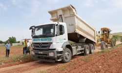 Haliliye Belediyesi Kırsal Mahallelerde Konforlu Yol Çalışmalarını Sürdürüyor