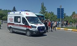 Şanlıurfa’da Özel Halk Otobüsü Yayaya Çarptı: 1 Yaralı
