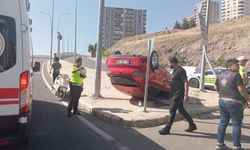 Karaköprü’de Otomobil Takla Attı
