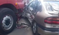 Viranşehir’de Otomobil İle Tır Çarpıştı, 2 Yaralı