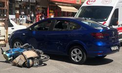 Birecik’te Motosiklet İle Otomobil Çarpıştı!