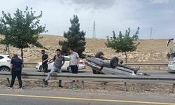 Suruç yolunda Otomobil Takla Attı, 1 Yaralı