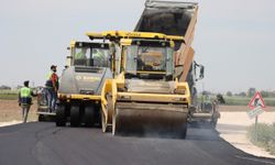 Harran-Yardımcı Yolunda Asfalt Serimi Başladı