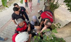 Şanlıurfa'da çocuğun kolu demir korkuluğu saplandı