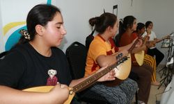 Haliliye Belediyesi’nden Kısas’a Sanat Eli: Çocuklar Bağlamayla Tanışıyor