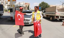 Haliliye Belediyesi İlçeyi Bayraklarla Donatıyor
