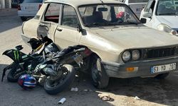 Şanlıurfa'da Otomobil ile motosiklet çarpıştı: 1 yaralı