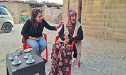 Birecik’te Asırlık Çınar: 100 Yaşındaki Feride Nene gençlere tavsiyesi