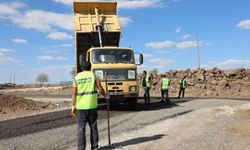 Viranşehir Belediyesi’nden yol atağı devam ediyor