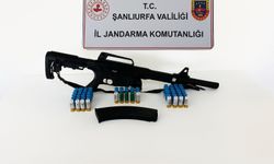 Şanlıurfa’da Ruhsatsız Silah Operasyonu: Çok Sayıda Tüfek ve Tabanca Ele Geçirildi