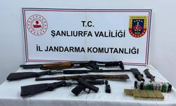 Şanlıurfa’da Jandarmadan Ruhsatsız Silah Operasyonu: Çok Sayıda Silah ve Mühimmat Ele Geçirildi