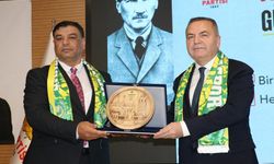 Genel Başkanı Çelebi, Şanlıurfa’da Vatandaşlarla Buluştu